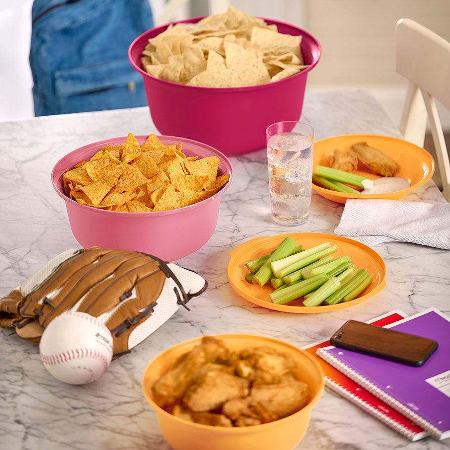 Tupperware Aloha Home Serving Collection Orange Plates and Bowls | VSFNU8574