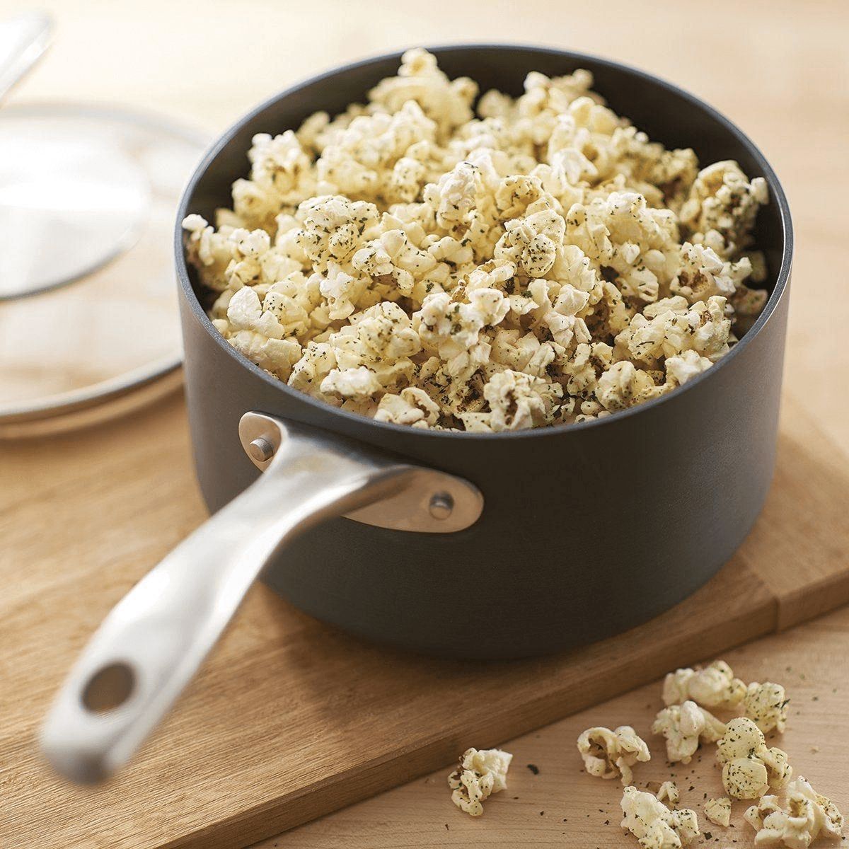 Tupperware Chef Series Ii 2.6-qt./2.5 L Saucepan With Glass Cover Oven and Stovetop Cooking | DFLPY5413