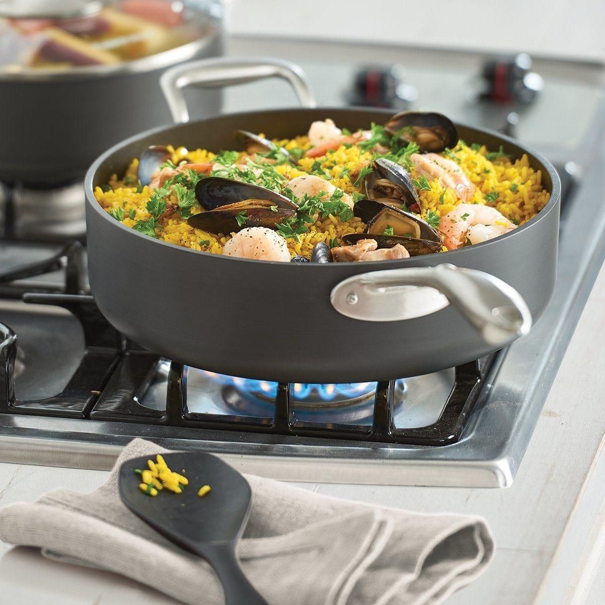 Tupperware Chef Series Ii 5-qt./4.8 L Sauteuse With Glass Cover Oven and Stovetop Cooking | TOJGW5386