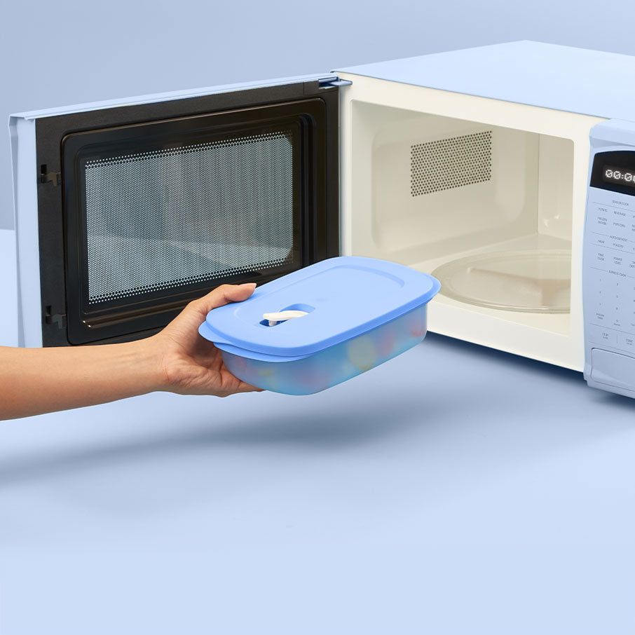 Tupperware Crystalwave Plus 4-cup/1 L Rectangular Cobalt Microwave Reheatable | ZUDBA8329