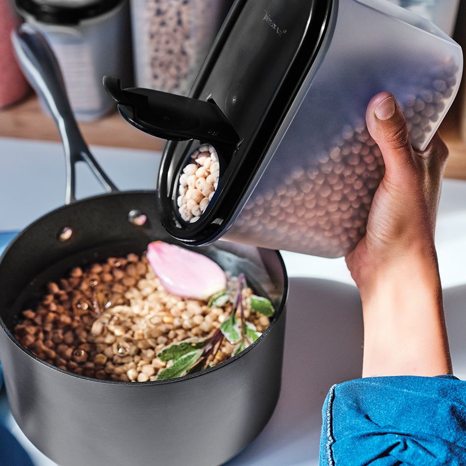 Tupperware Modular Mates Oval Pour-all Seal Black Dry Storage | LIBGX3542