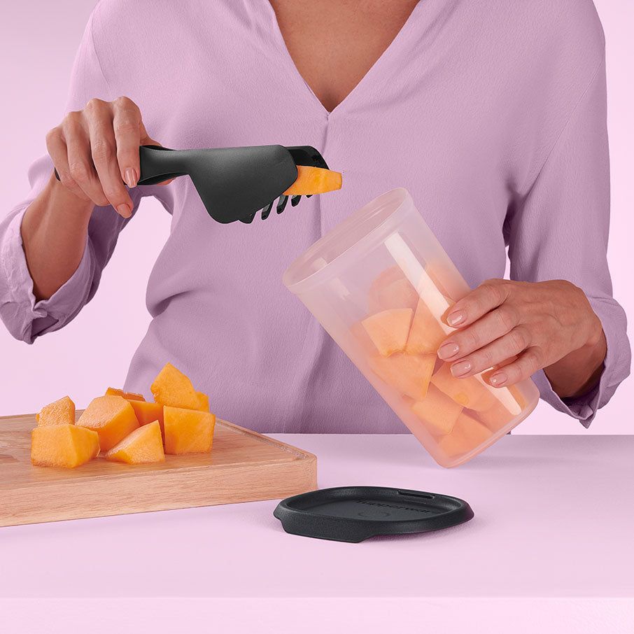 Tupperware One Touch Fresh Small Square 5 1/4-cup/1.25 L Nocturnal Sea Refrigerator Storage | VTLES4839