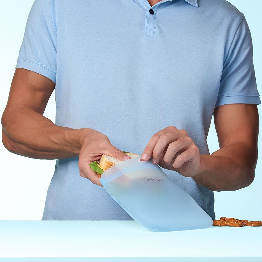 Tupperware Ultimate Silicone Slim Bag Medium Turquoise Lunch and Snacks | ISDUR6043
