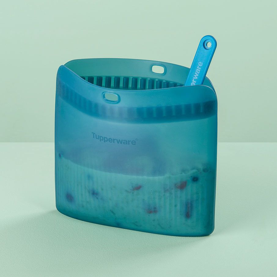 Tupperware Ultimate Silicone Stand-up Bag Medium Green Freezer Storage | AQWEI2186