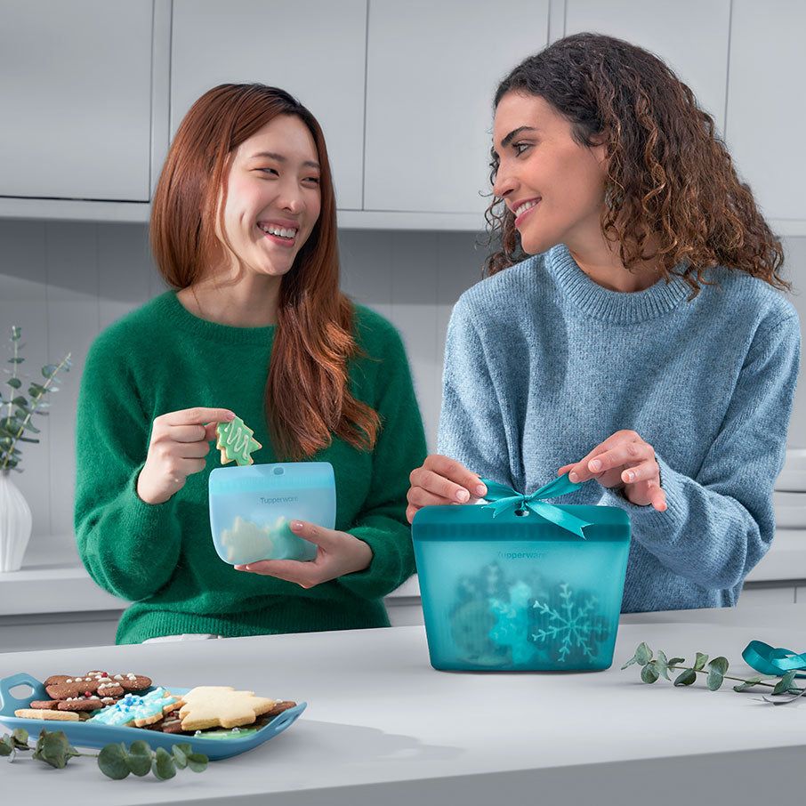 Tupperware Ultimate Silicone Stand-up Bag Medium Green Freezer Storage | AQWEI2186
