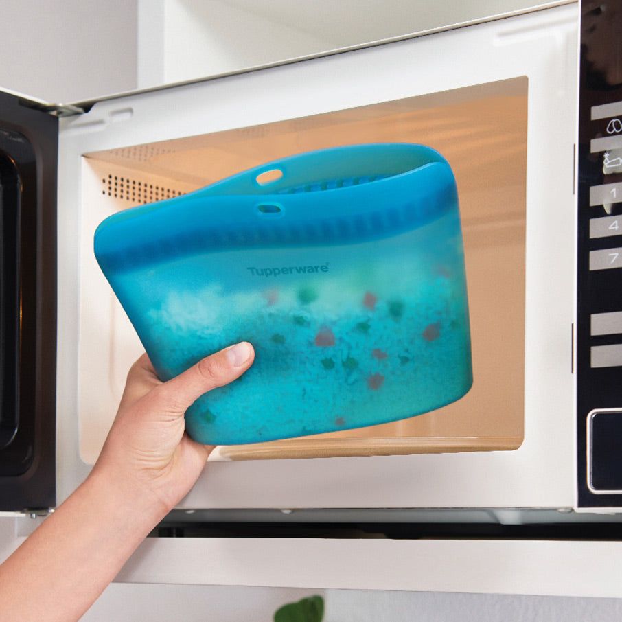 Tupperware Ultimate Silicone Stand-up Bag Medium Green Freezer Storage | AQWEI2186