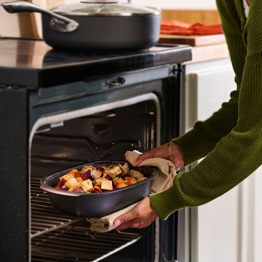 Tupperware Ultrapro 2-qt./2 L Casserole Pan With Cover Baking | JFQLW2690